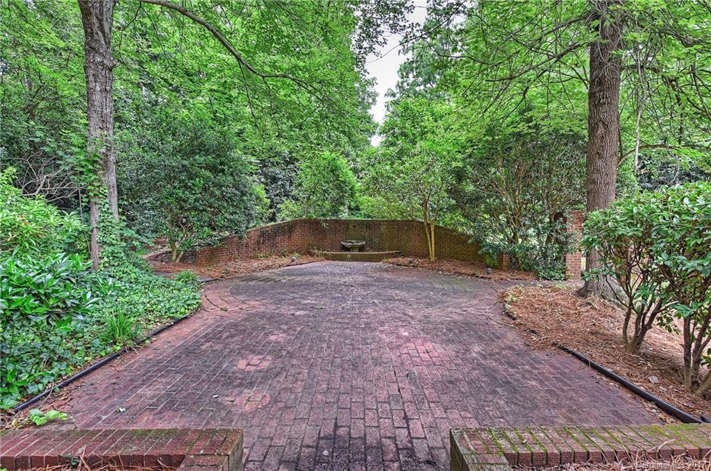 1911 South Wendover Road Charlotte, NC 28211 - Photo 21 of 24