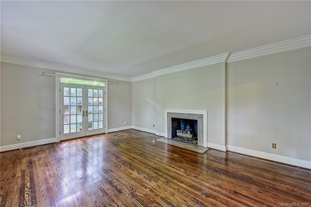 1911 South Wendover Road Charlotte, NC 28211 - Photo 5 of 24