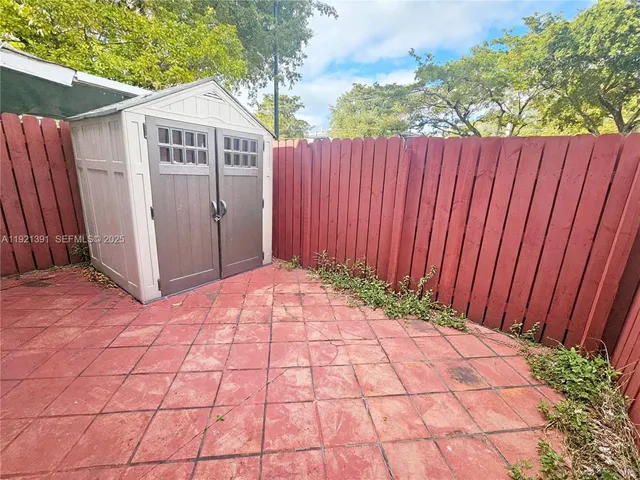 $2,750 | 10700 Northwest 7th Street, Unit 5A, Miami, FL 33172