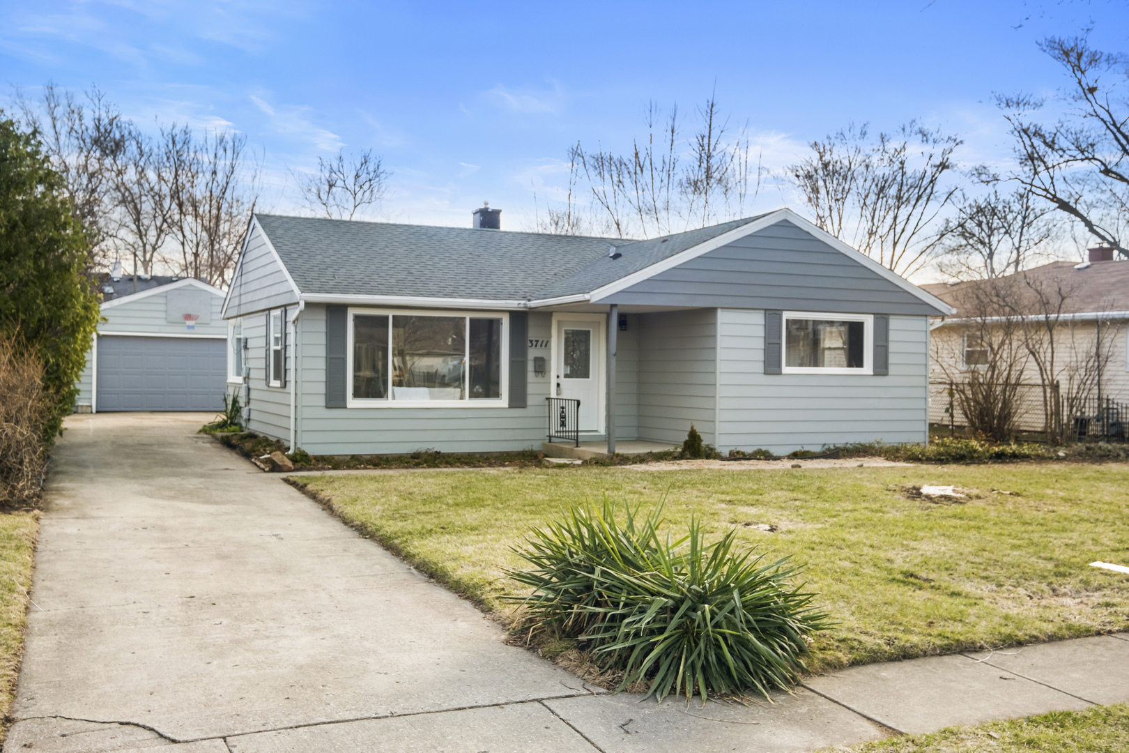 3711 Wren Lane Rolling Meadows, IL 60008 - Photo 1 of 24