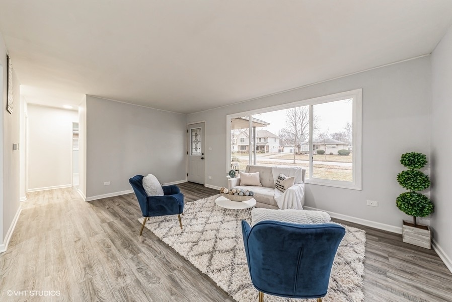 3711 Wren Lane Rolling Meadows, IL 60008 - Photo 4 of 24