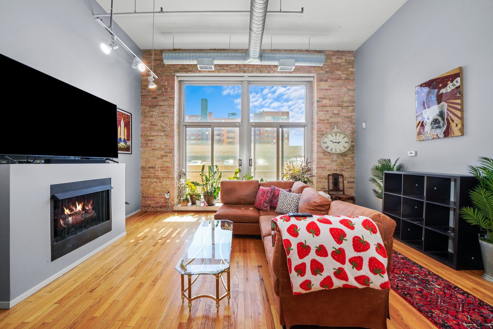 417 South Jefferson Street, Unit 111B Chicago, IL 60607 - Photo 3 of 11 Gallery Image 3