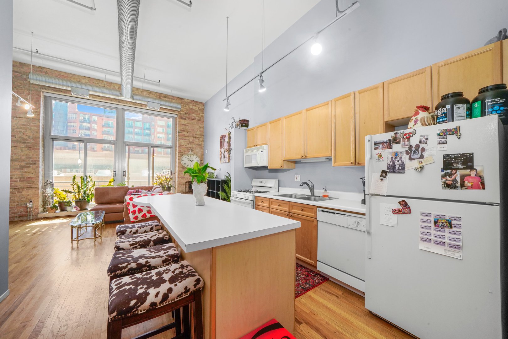 417 South Jefferson Street, Unit 111B Chicago, IL 60607 - Photo 7 of 11 Gallery Image 7