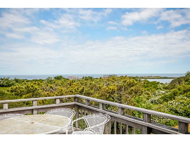 1033 Corn Neck Road Block Island, RI 02807 - Photo 22 of 26 Exterior Front.