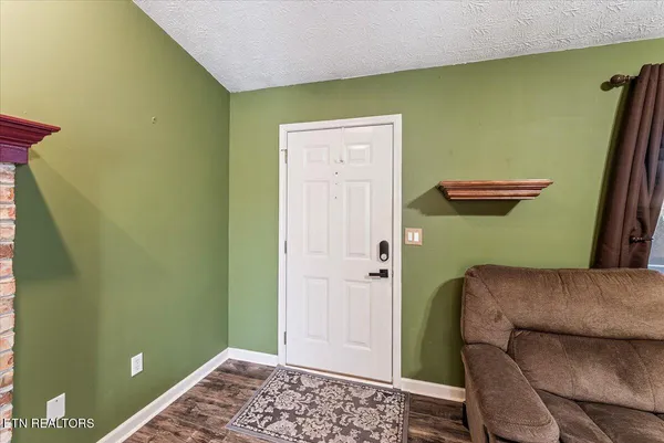 $355,000 | 8143 Florence Gardens Road, Knoxville, TN 37938