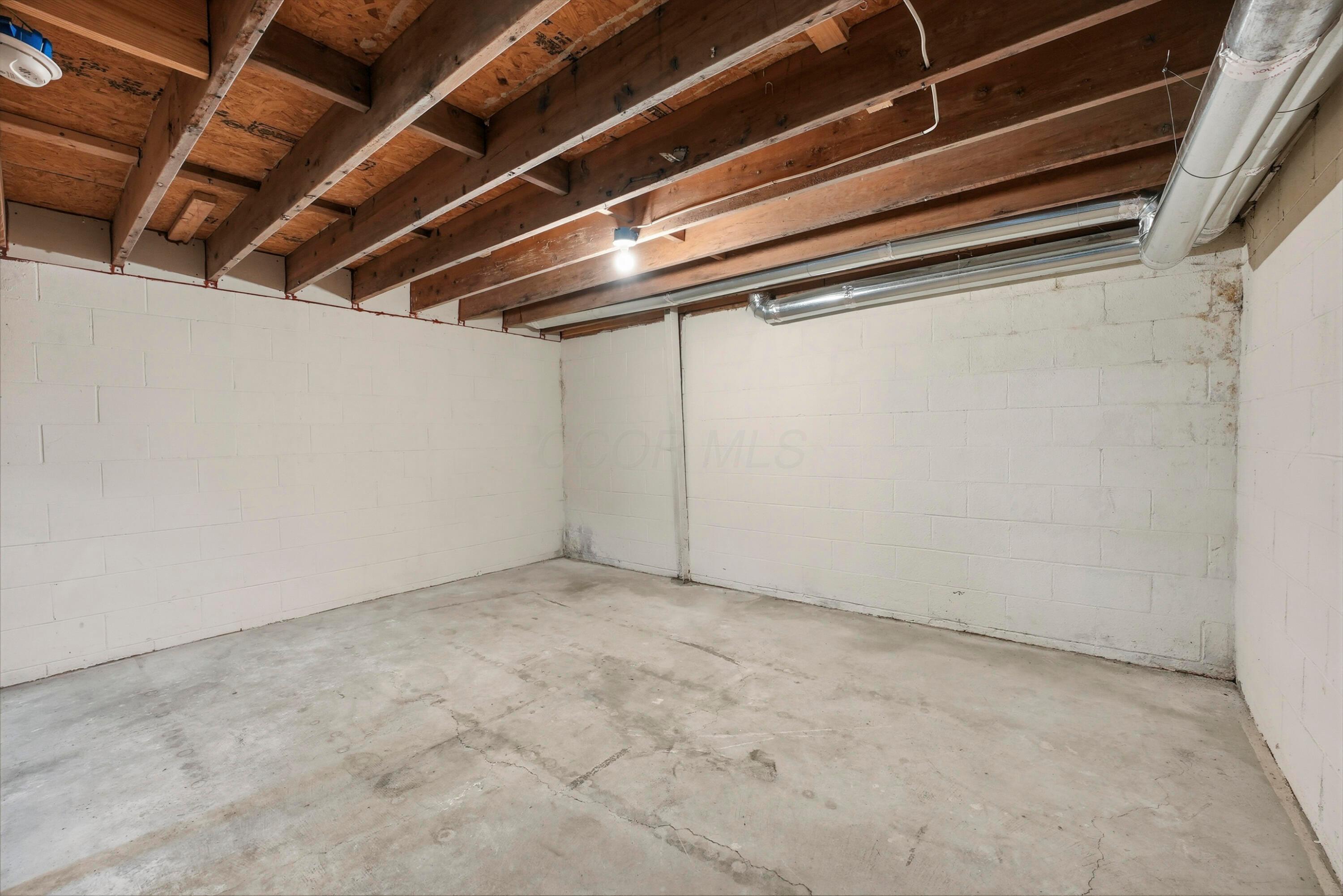455 Barnett Road Columbus, OH 43213 - Photo 26 of 37 17-print-455-barnett-rd
