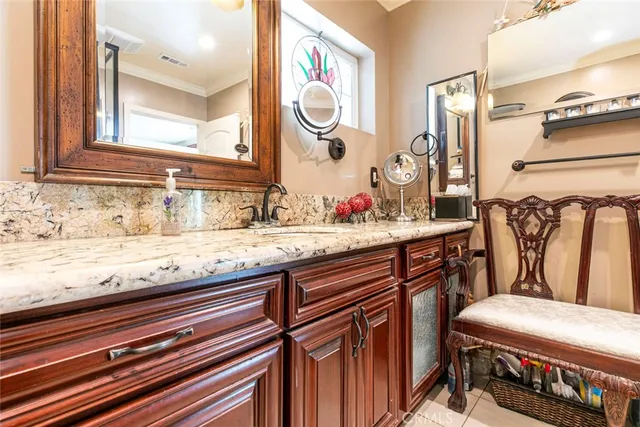 $819,999 | 7419 Kraft Avenue, North Hollywood, CA 91605