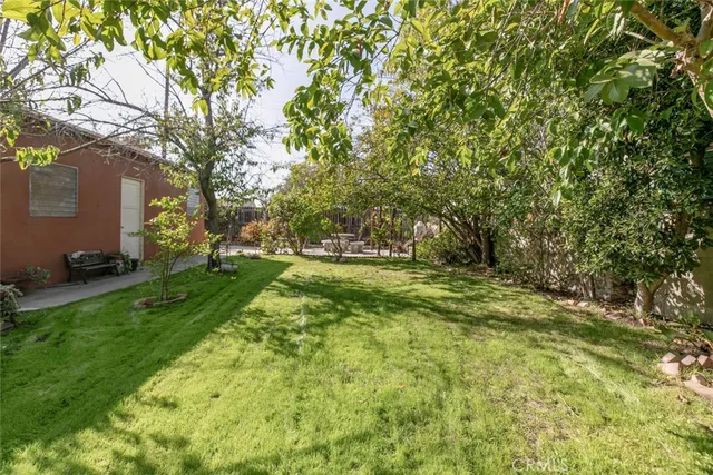 $819,999 | 7419 Kraft Avenue, North Hollywood, CA 91605