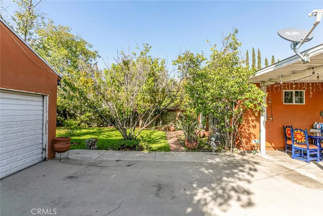 $819,999 | 7419 Kraft Avenue, North Hollywood, CA 91605