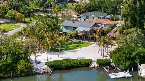 $865,000 | 2700 44th Street South, Gulfport, FL 33711