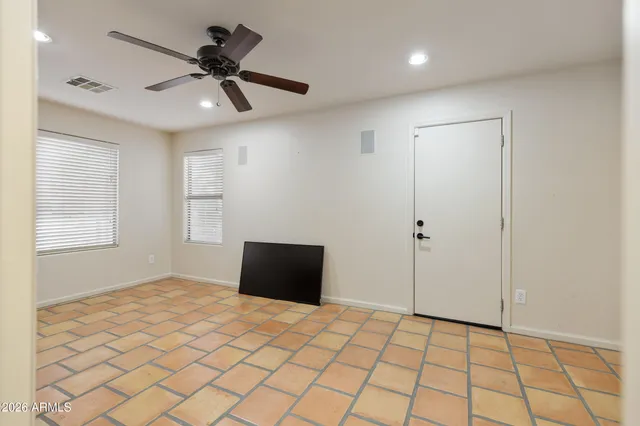 $2,595 | 2320 South Sorrelle, Mesa, AZ 85209