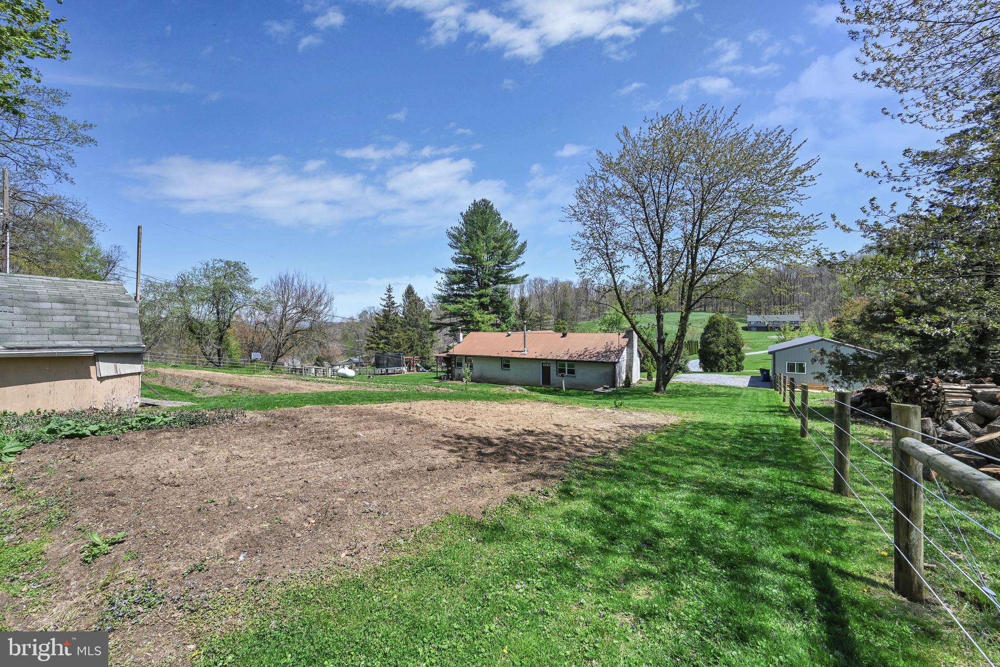 266 South Kinzer Road Paradise, PA 17562 - Photo 23 of 28