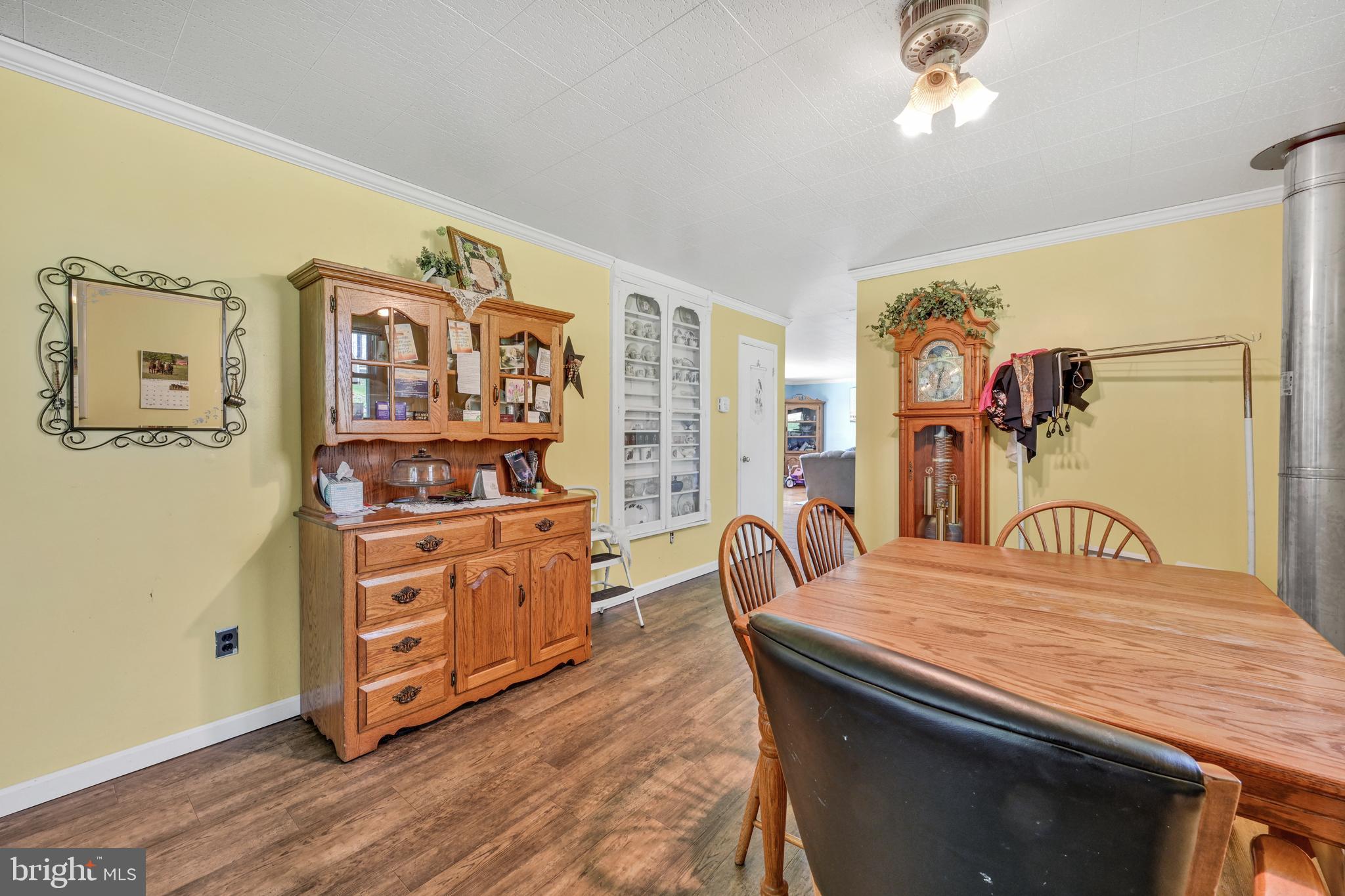 266 South Kinzer Road Paradise, PA 17562 - Photo 6 of 28