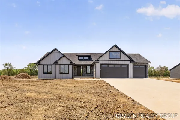 $925,000 | 8561 Bosque Drive Southeast, Caledonia, MI 49316