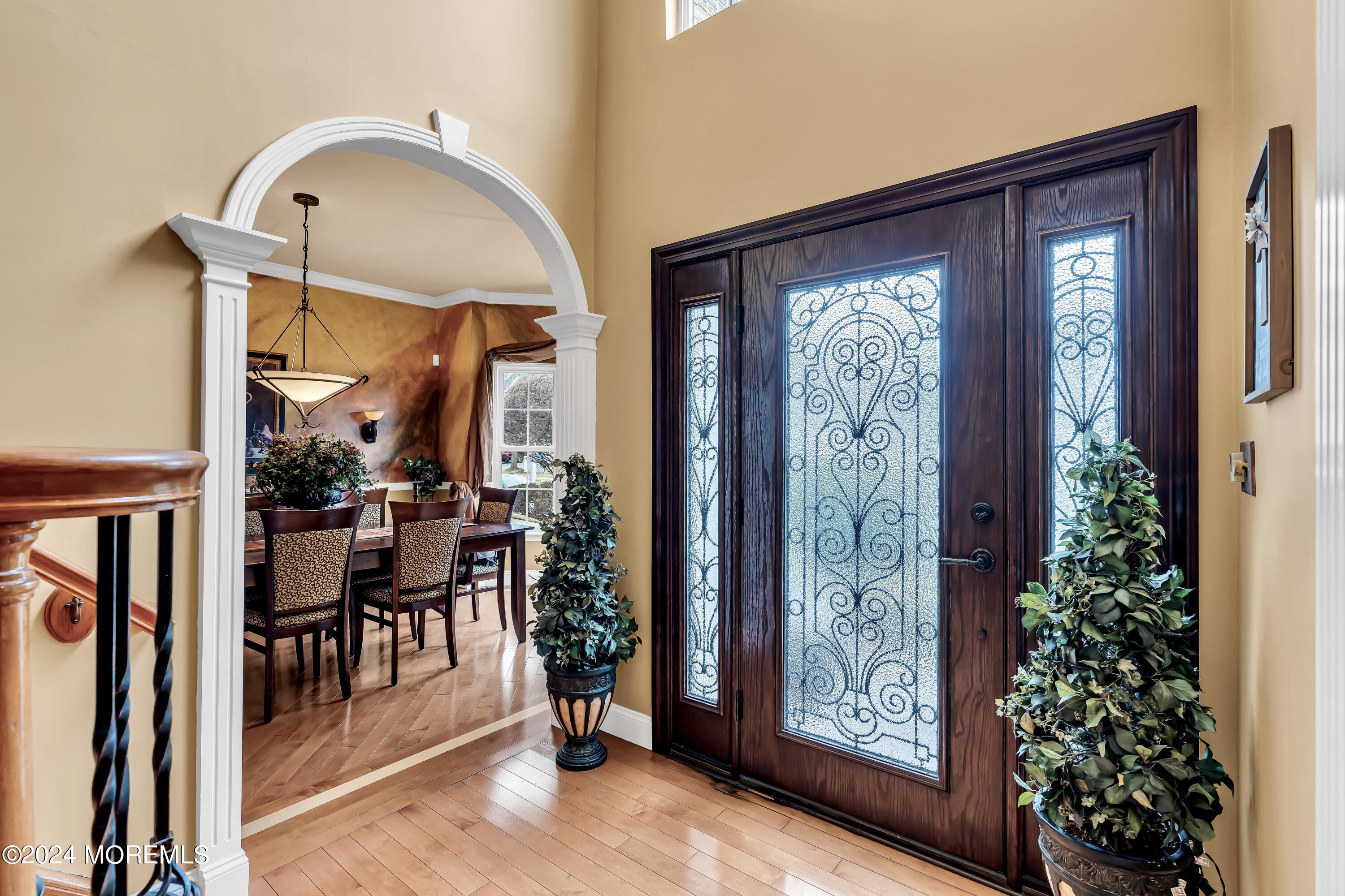 19 Violet Circle Howell, NJ 07731 - Photo 5 of 42 Foyer