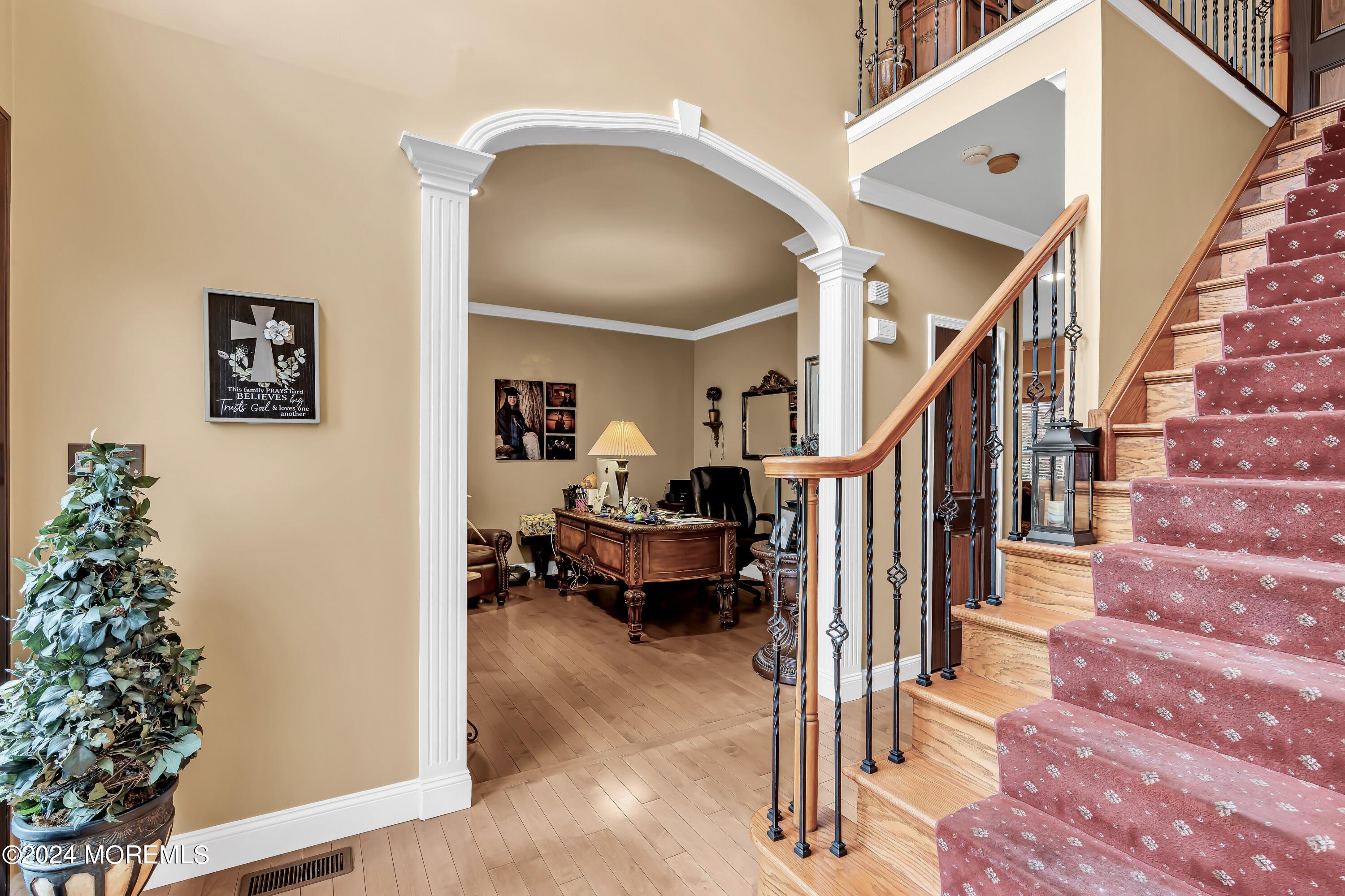 19 Violet Circle Howell, NJ 07731 - Photo 6 of 42 Foyer