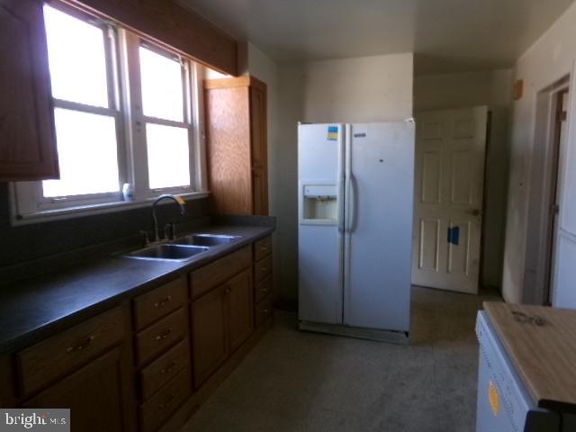 120 Kinship Road Dundalk, MD 21222 - Photo 8 of 17