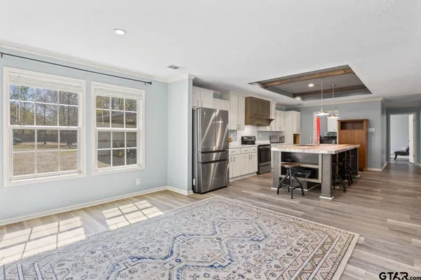 $284,000 | 535 Northeast County Road 2060, Mount Vernon, TX 75457