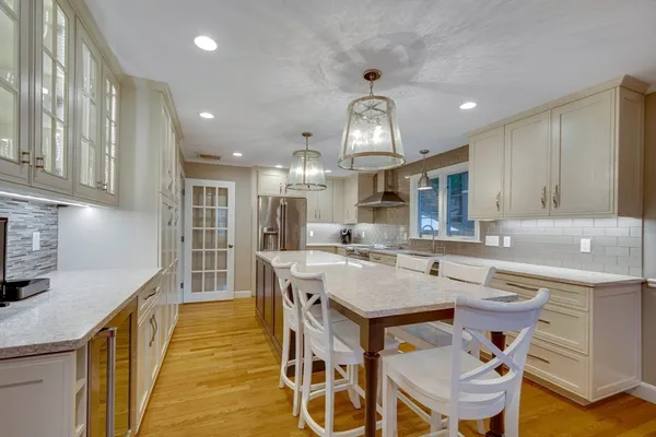 $1,749,000 | 29 Pilgrim Drive, Winchester, MA 01890
