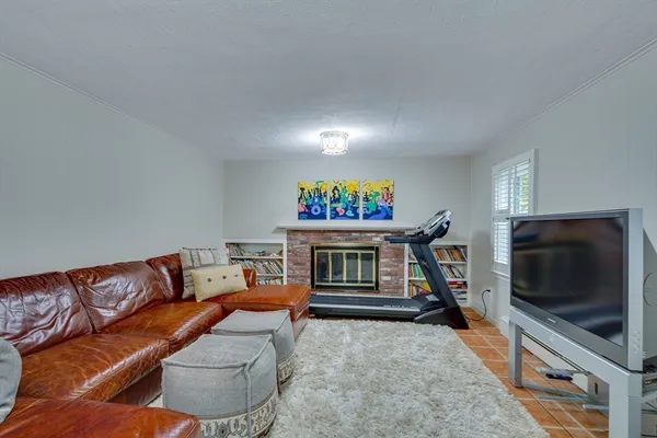 $1,749,000 | 29 Pilgrim Drive, Winchester, MA 01890