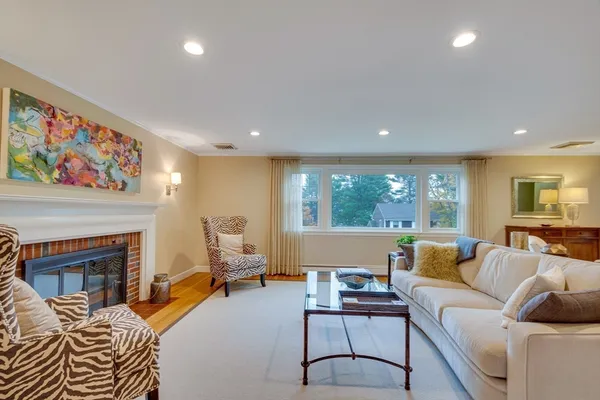 $1,749,000 | 29 Pilgrim Drive, Winchester, MA 01890