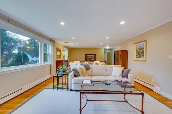 $1,749,000 | 29 Pilgrim Drive, Winchester, MA 01890