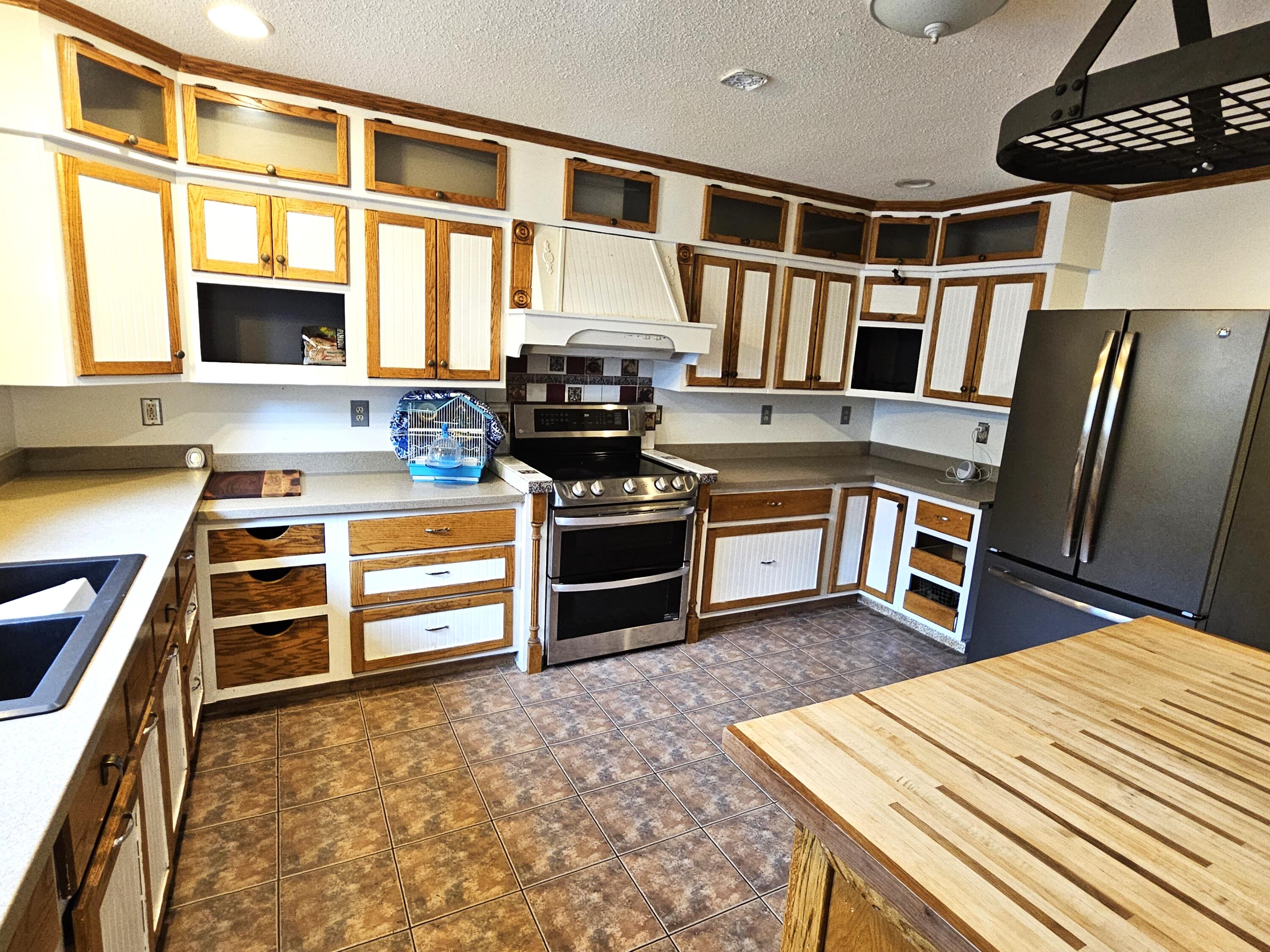 342 Knowlton Corner Road Farmington, ME 04938 - Photo 22 of 102 20240917_160550