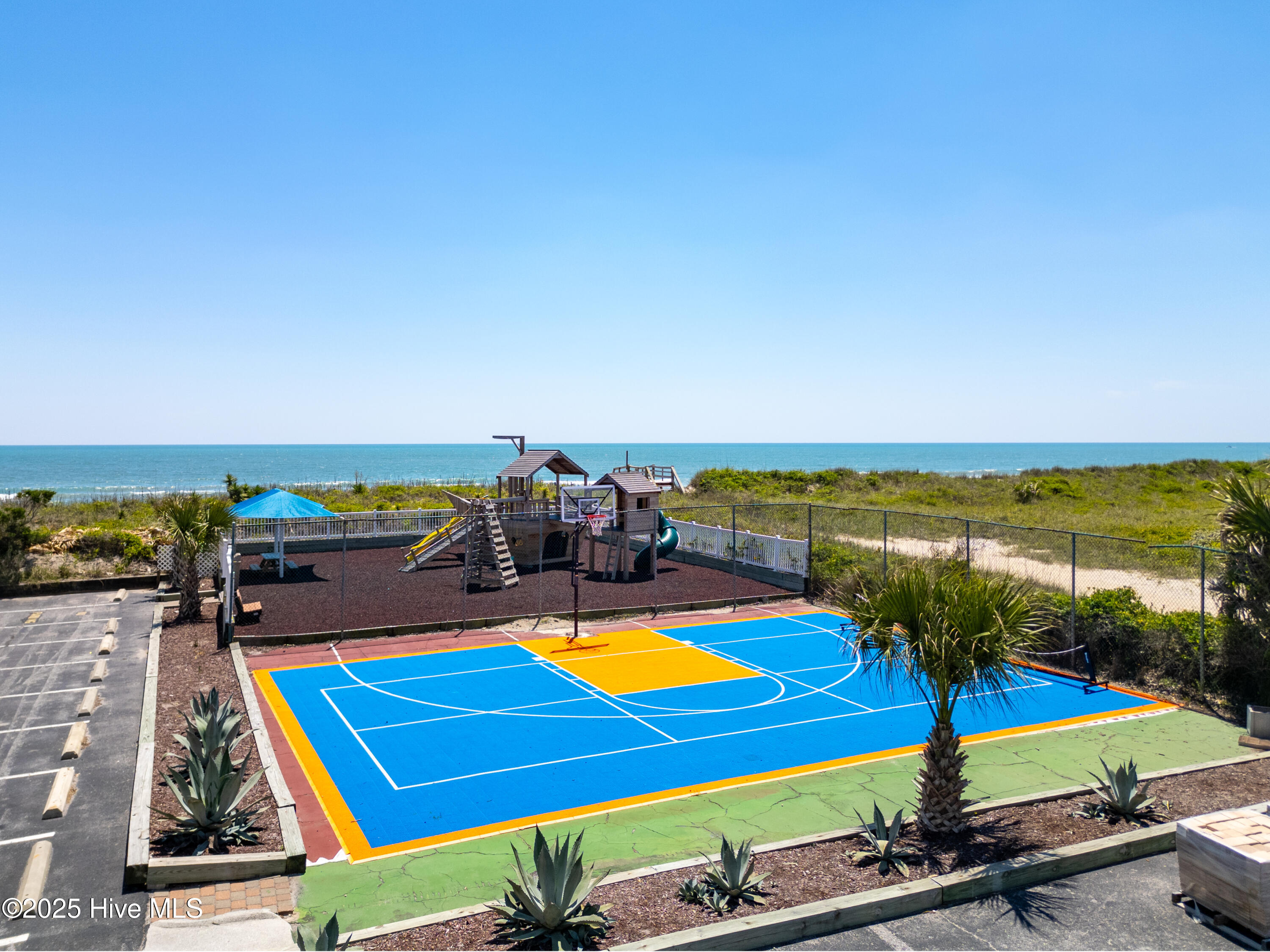 2000 New River Inlet Road, Unit 3501 North Topsail Beach, NC 28460 - Photo 35 of 47 Basketball court