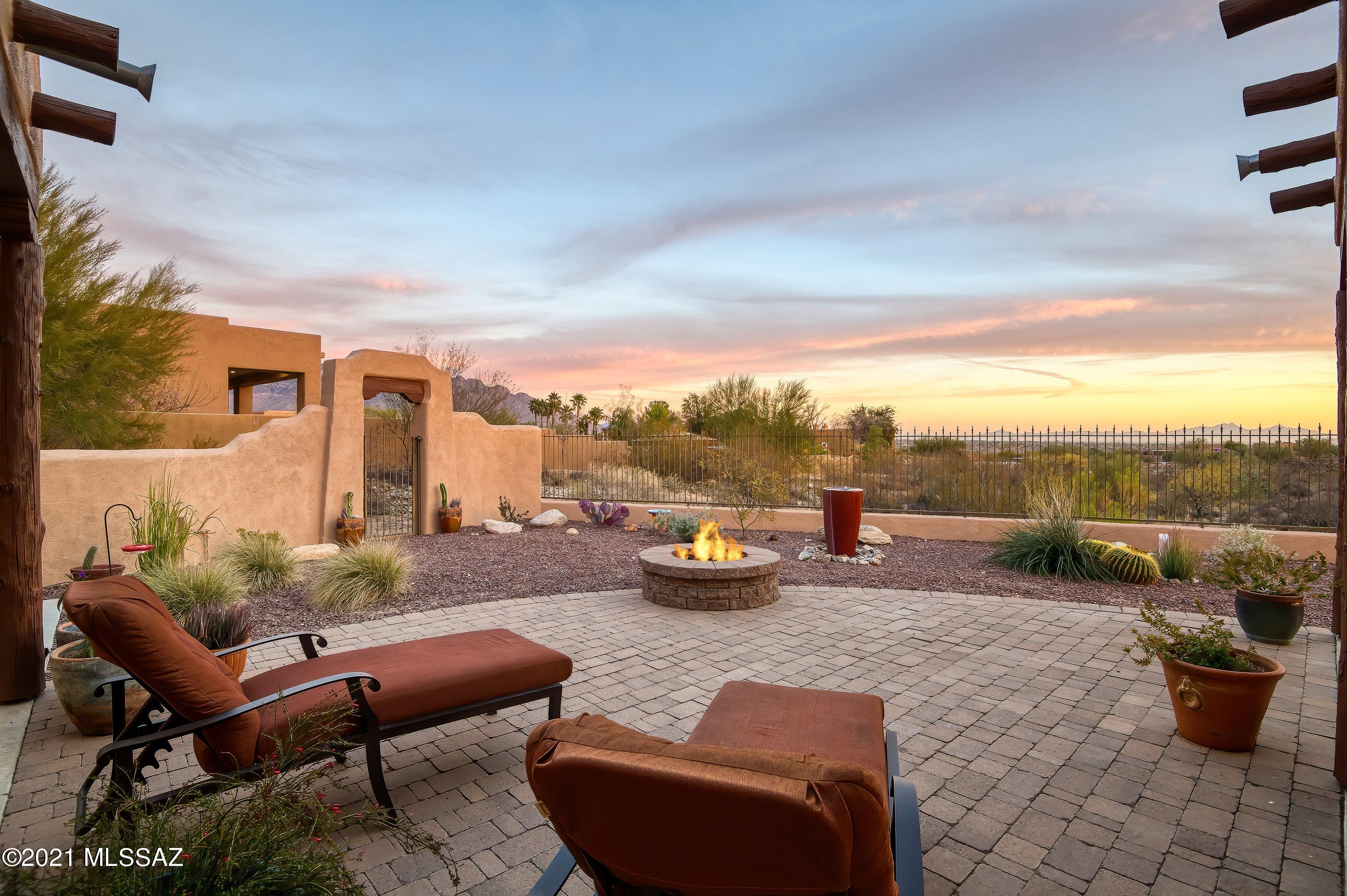 2425 West Oasis Road Oro Valley, AZ 85742 - Photo 4 of 36