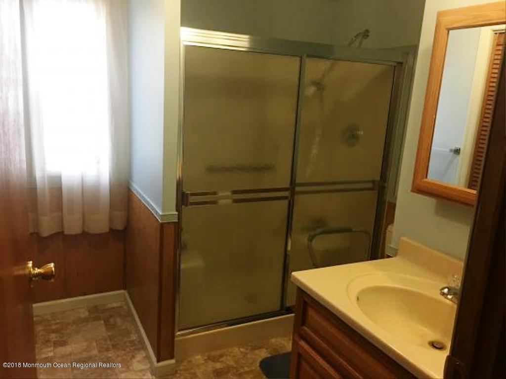 20 Holly Road West Creek, NJ 08092 - Photo 8 of 16 master shower