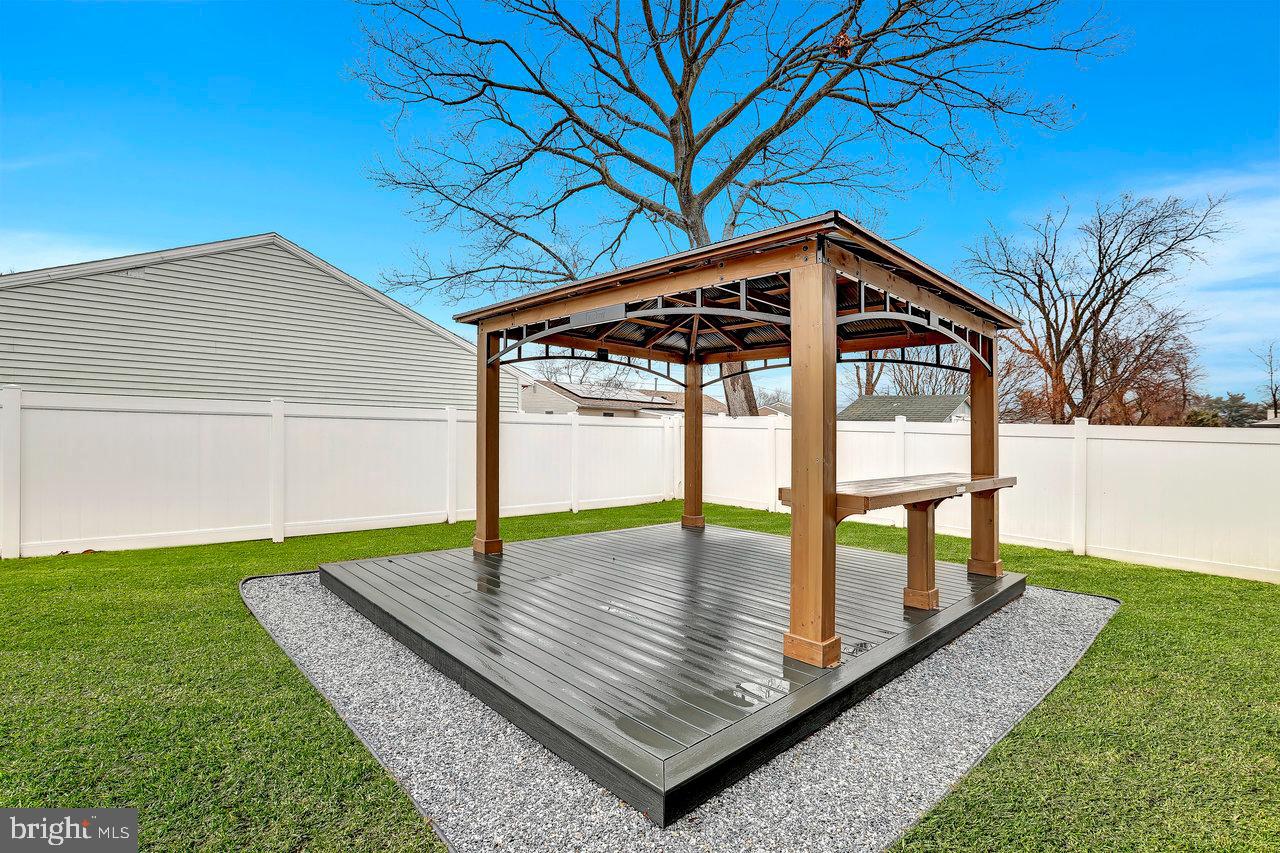34 London Road Burlington, NJ 08016 - Photo 35 of 36 12 x 14 Gazebo