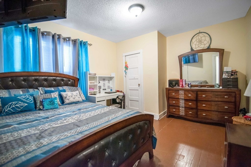 253-255 Mill Street Springfield, MA 01108 - Photo 13 of 26 Gallery Image 13
