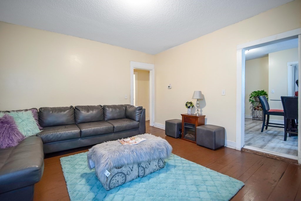 253-255 Mill Street Springfield, MA 01108 - Photo 5 of 26 Gallery Image 5