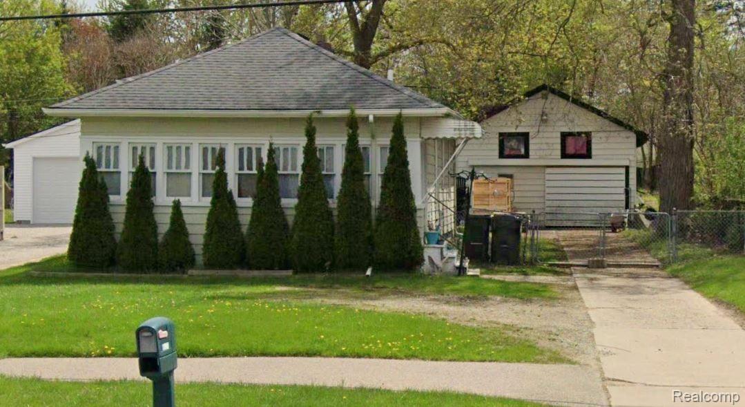 3077 West Auburn Road Rochester, MI 48309 - Photo 1 of 1 Gallery Image 1