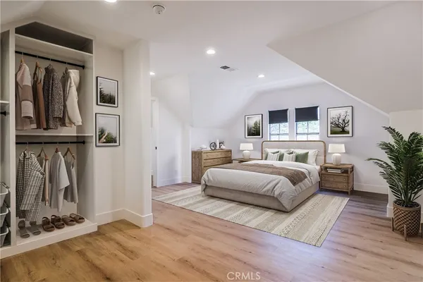 $6,692 | 721 East Verdugo Avenue, Burbank, CA 91501