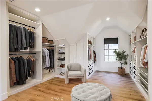 $6,692 | 721 East Verdugo Avenue, Burbank, CA 91501