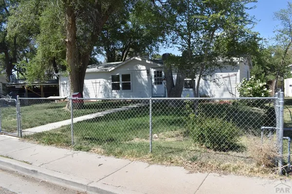$195,000 | 1609 Sycamore Avenue, Rocky Ford, CO 81067