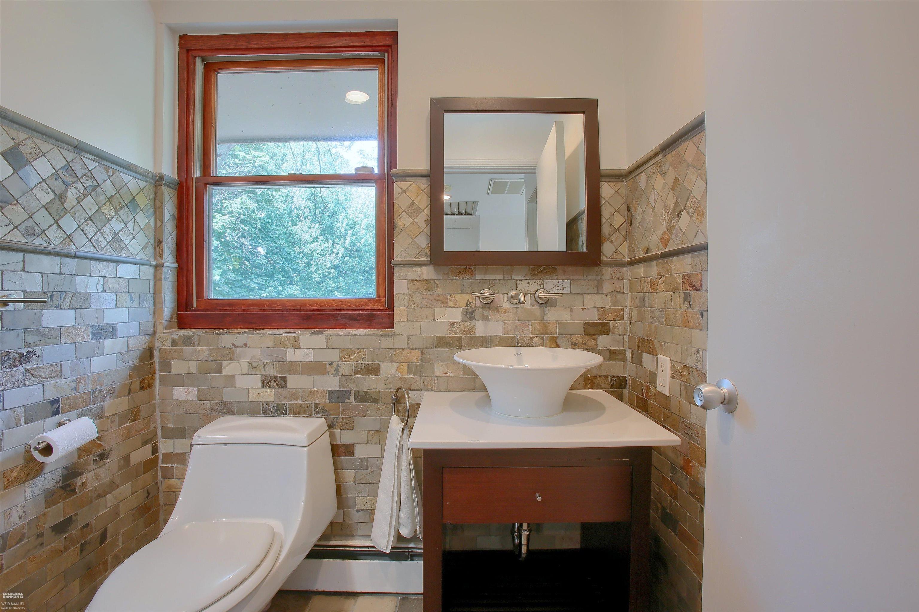 917 Lake Shore Road Grosse Pointe Shores, MI 48236 - Photo 34 of 44
