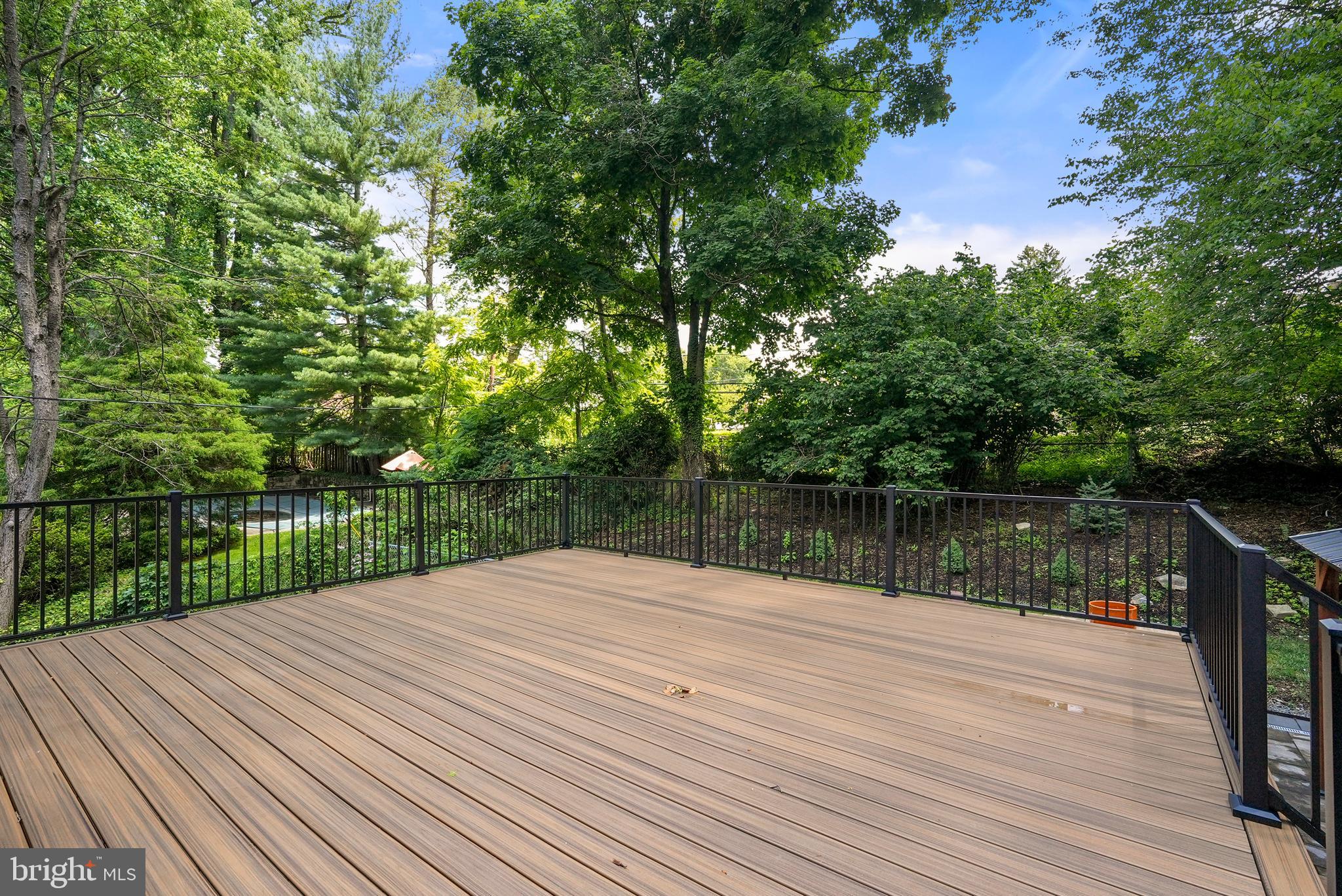 901 Dale Road Jenkintown, PA 19046 - Photo 10 of 56