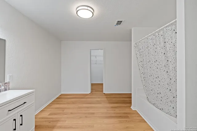 $294,500 | 501 Gatewood Briar, Cibolo, TX 78108