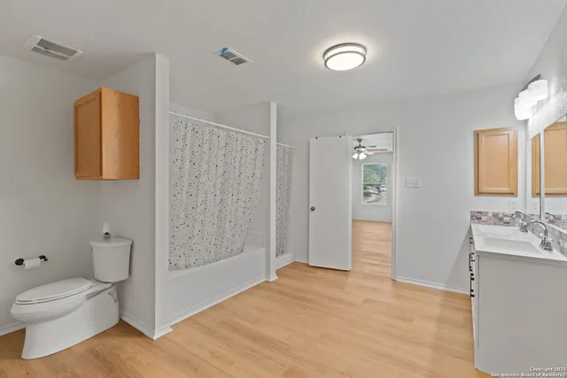 $294,500 | 501 Gatewood Briar, Cibolo, TX 78108