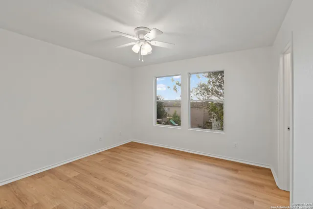 $294,500 | 501 Gatewood Briar, Cibolo, TX 78108