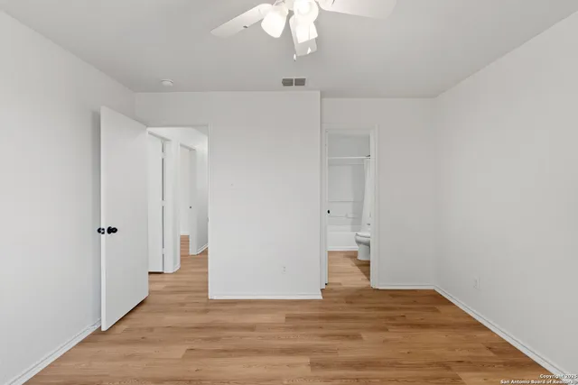 $294,500 | 501 Gatewood Briar, Cibolo, TX 78108