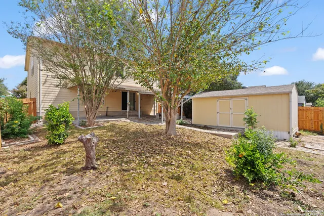 $294,500 | 501 Gatewood Briar, Cibolo, TX 78108