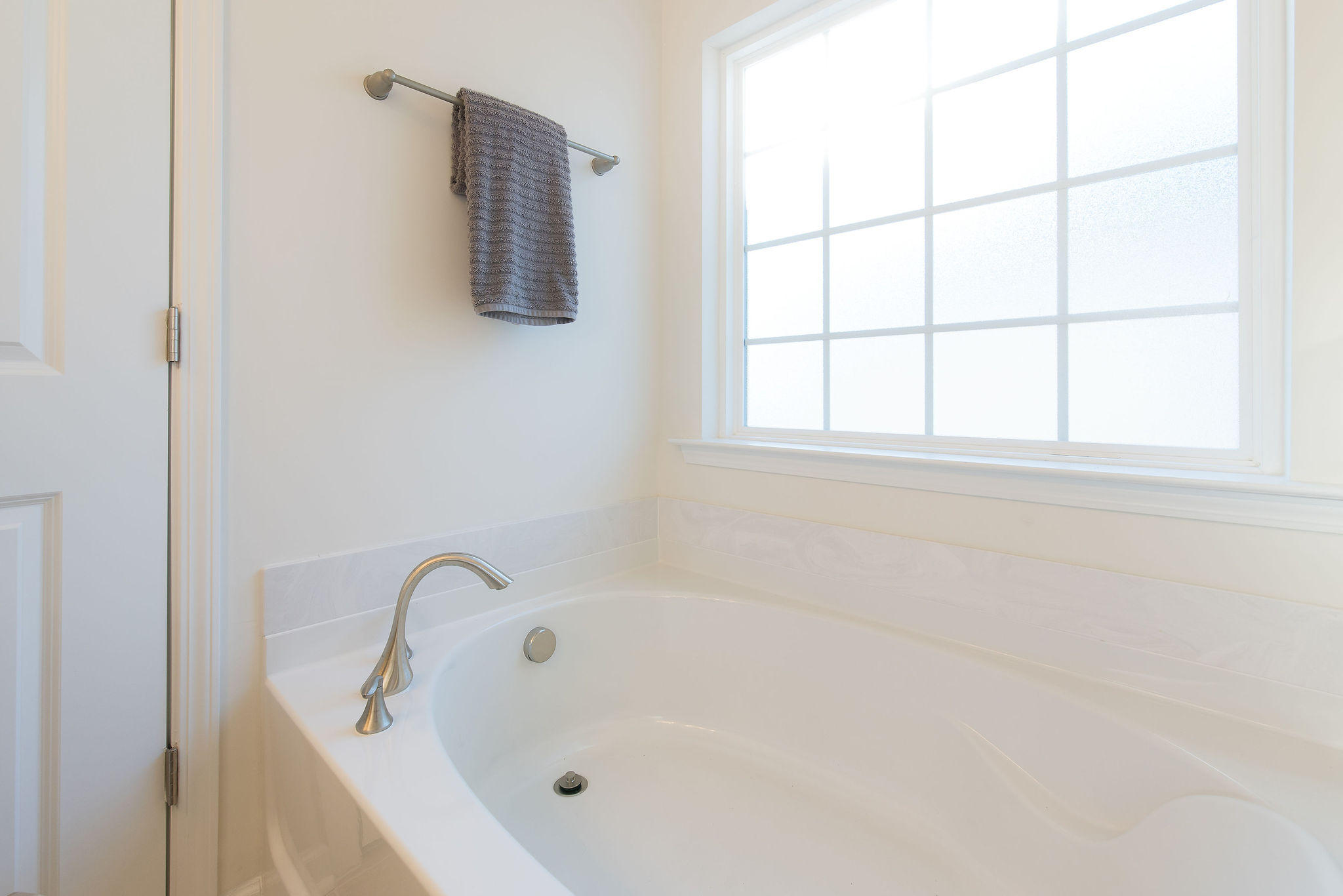 2011 Invention Way Ladson, SC 29456 - Photo 15 of 23 Garden Tub