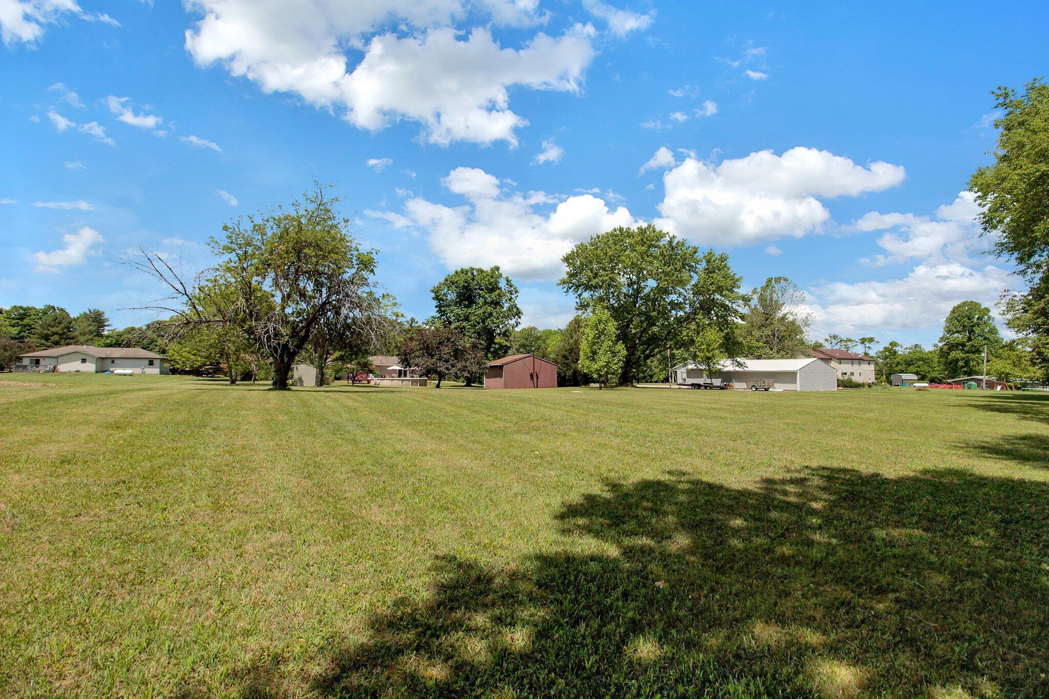 5760 Amanda Northern Road Carroll, OH 43112 - Photo 18 of 23 Large Backyard