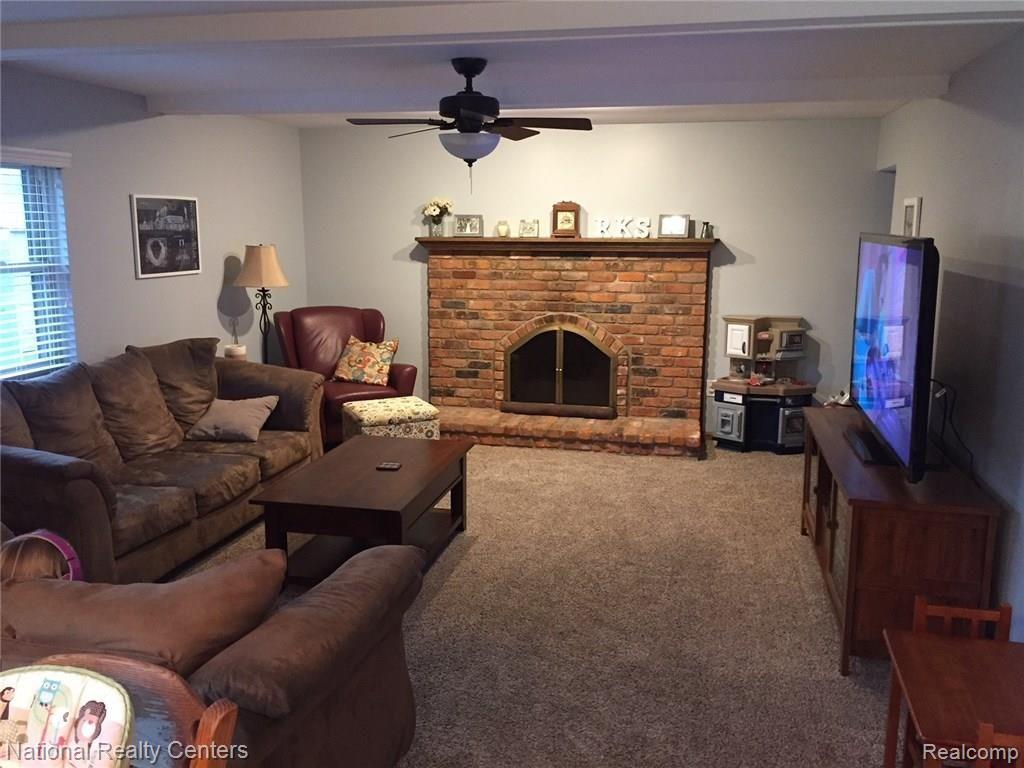 2518 Dorfield Drive Rochester Hills, MI 48307 - Photo 9 of 26