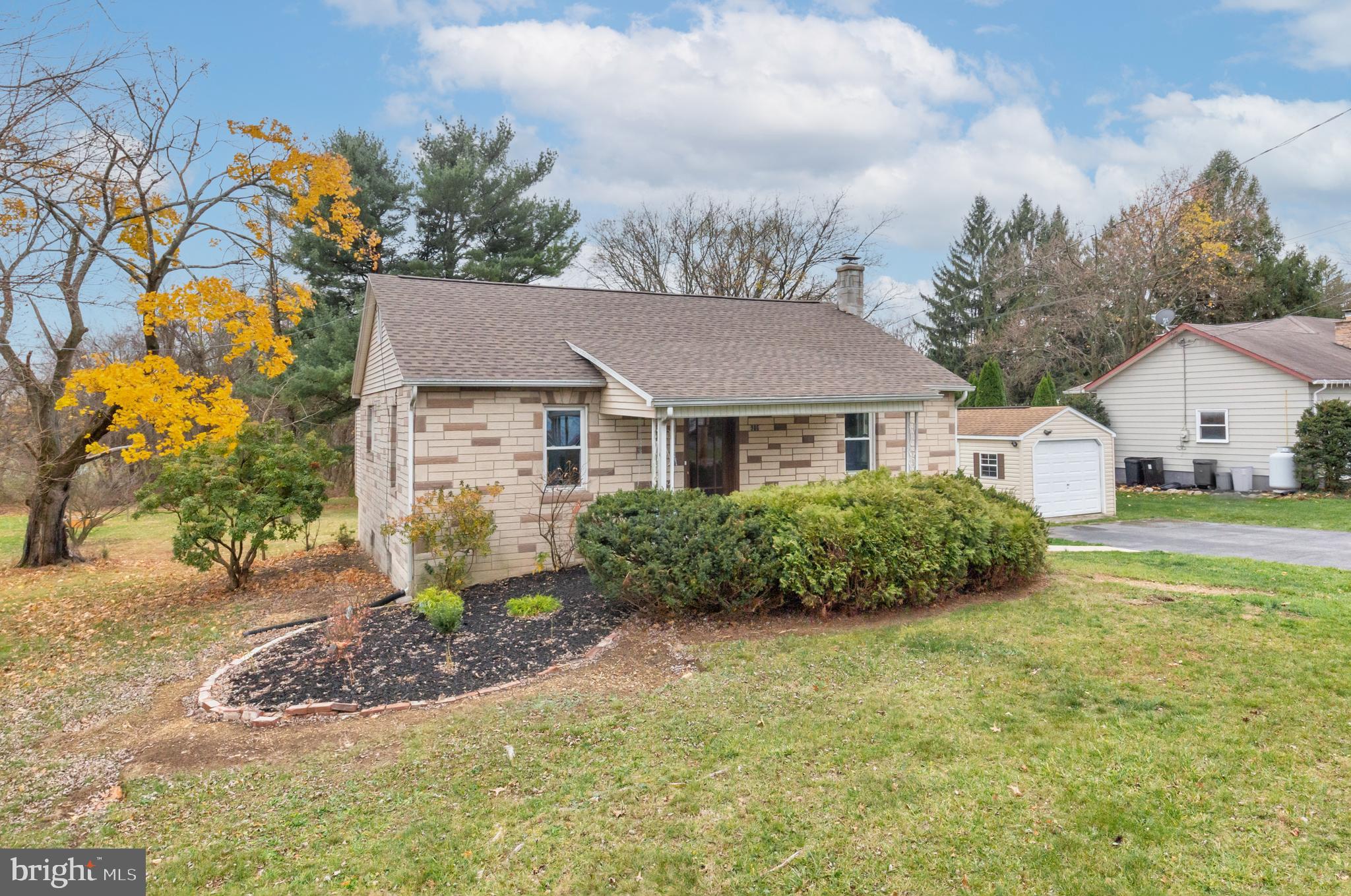 906 Valley Road Enola, PA 17025 - Photo 3 of 26 Gallery Image 3