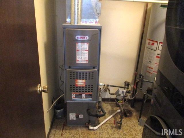 815 Larch Lane Fort Wayne, IN 46825 - Photo 12 of 24