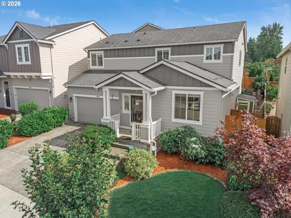 $629,999 | 17366 Southeast Blackburn Street, Damascus, OR 97089